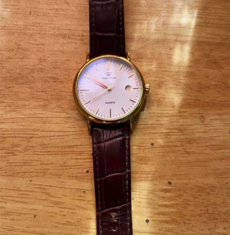 天王手表   九成新  买了基本上没带过 ...