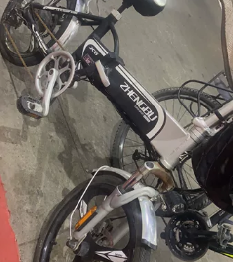 正步锂电池可折叠电动车，能开3，40公里左...