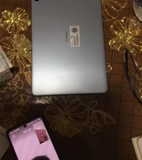 买了一个月的平板华为mate pad 10...