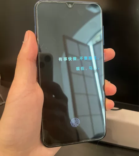 小米9se，6+64，挺新的，自己的备用机...