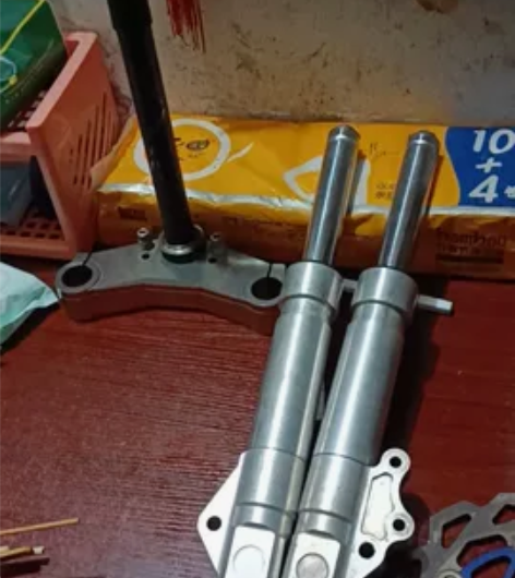 出一对正品DY30芯，轴孔10mm，减震刚...