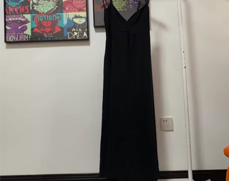 吊牌在吊带长裙宽松大摆裙 60一件包邮 全...