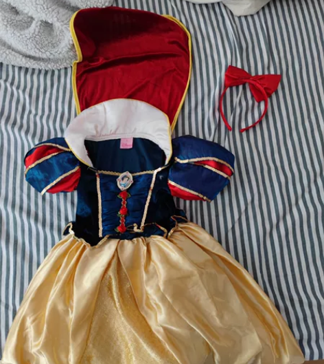 真的就穿过一次的正版迪士尼白雪公主裙，质量...