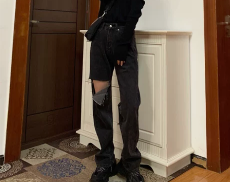 ?BLACKY2021春季新款破洞黑色直筒...