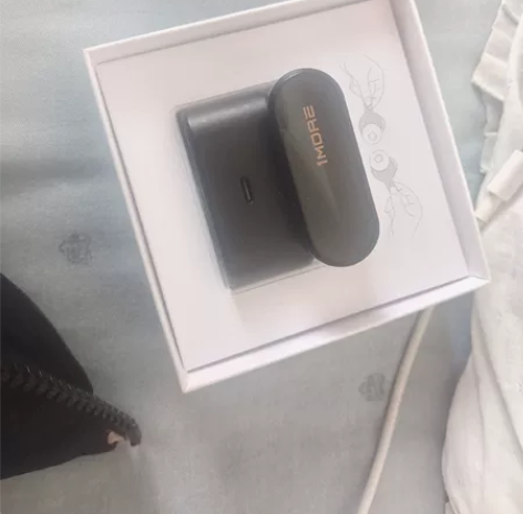 万魔活塞降噪版耳机充电仓，单充电仓，除了耳...