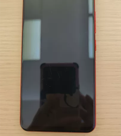 vivox21（6+128G）红色，9成新...