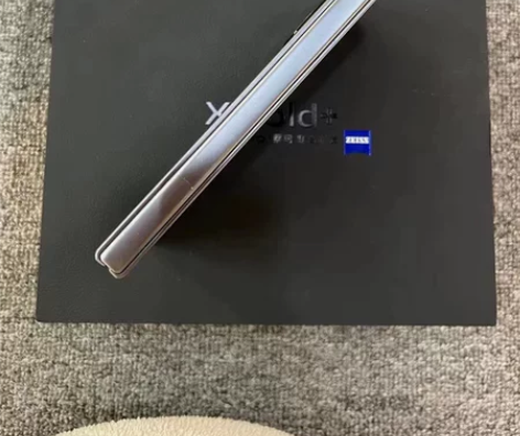 刚收Vivo X Fold折叠屏手机 蔡...