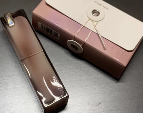 新品Joocyee酵色粉雾口红哑光雾面丝绒...
