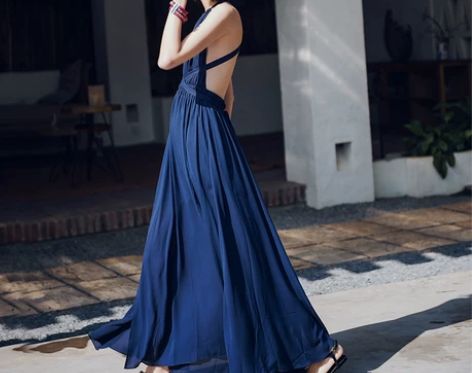 马尔代夫沙滩裙三亚性感交叉大露背连衣裙度假...