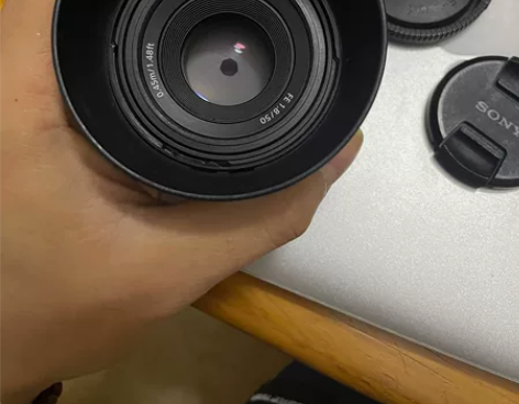 帮工作室伙伴出一只自用索尼原厂50mm1....