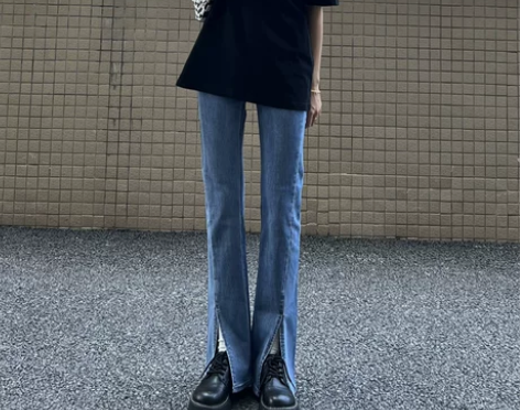浅蓝色微喇开叉牛仔裤女2022年新款春夏高...