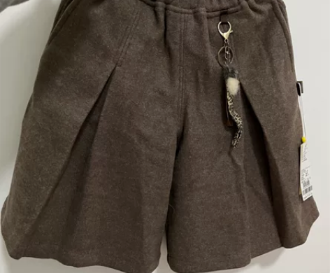 秋冬呢子阔腿裤90码，配裤袜靴子穿的。 三...