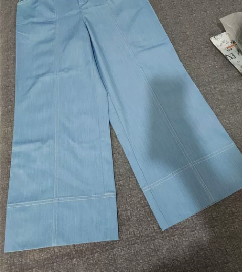 热风蓝色阔腿裤，仅试穿未穿出门过。刀价勿扰...