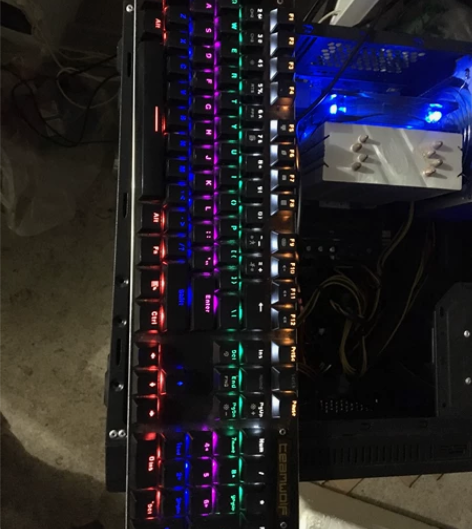 TEAMWOLF狼派X08G真机械键盘发光...