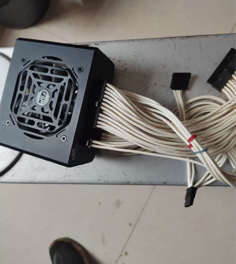 全汉MS450电源   SFX适合ITX机...