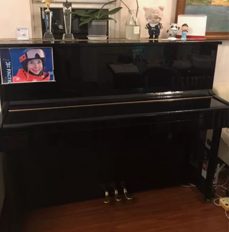 京珠钢琴 BUP118，2年左右的琴，内外...