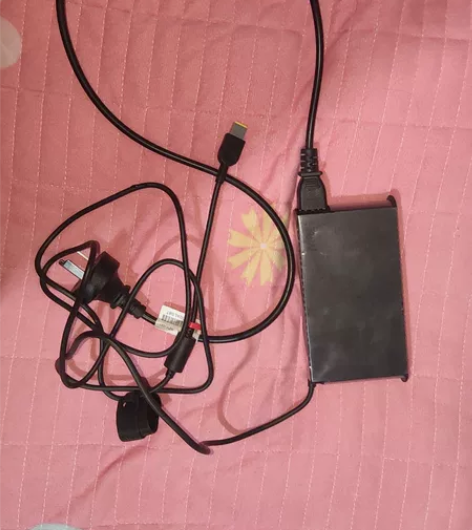 原装正品联想拯救者y7000充电器闲置出售...