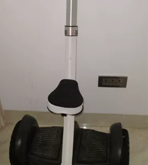 森旅平衡车，SZ越野黑色54V，炫光轮，伸...