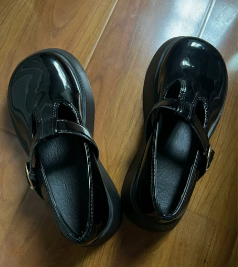 全新大头娃娃鞋39码厚底防水、喜欢的自己来...