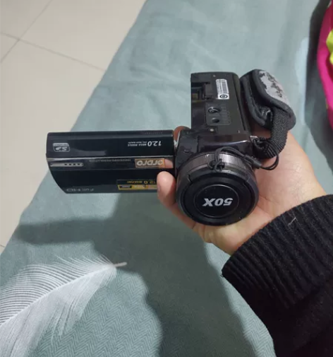 欧达数码摄像机1080P高清，电池待机一年...