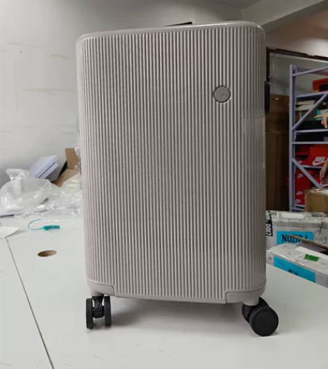 ITO PISTACHIO LIGHII行...