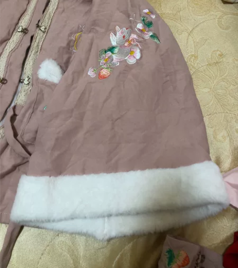 玉术玉术汉服花开兔原创汉元素加厚方领半袖披...