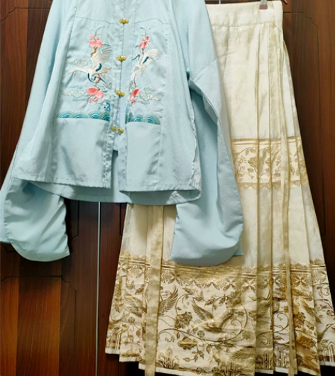 【兰若庭】 汉服 望水云鹤 明制 立领 补...