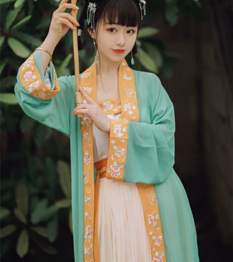 【买一送一,另送一件闲置】 开学了,此件暂...
