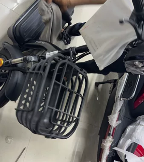 哈罗电动车，可以骑30公里，手机控制，gp...