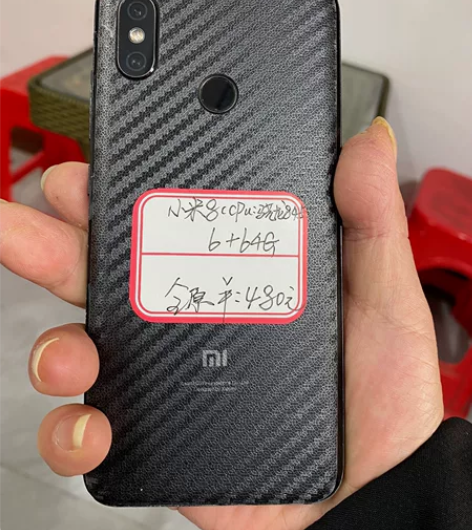 小米8，原屏原板的原装机，6+64G，骁龙...