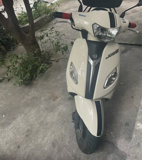 雅马哈巧格摩托车，买来用不着，有点小，车子...