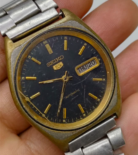 精工5号全自动机械表7009机芯。直径35...