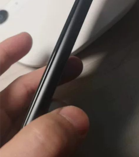 华为p20.6+64G。购买四年,换新机闲...