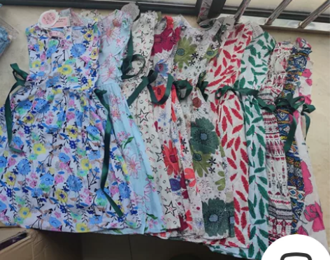 全新女童夏季120-140码无袖荷叶边碎花...