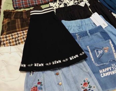 半身裙 短裙 a字裙 百褶裙 伞裙 牛仔裙...