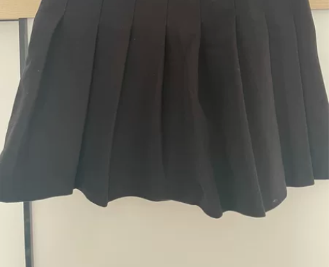 毛呢百褶裙。腰围72cm。xl码 码偏大 ...