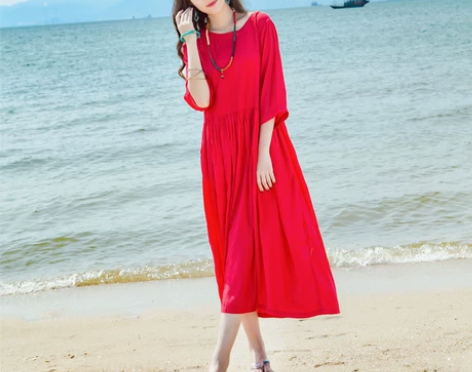 三亚沙滩裙长裙民族风红色连衣裙女大码棉麻原...