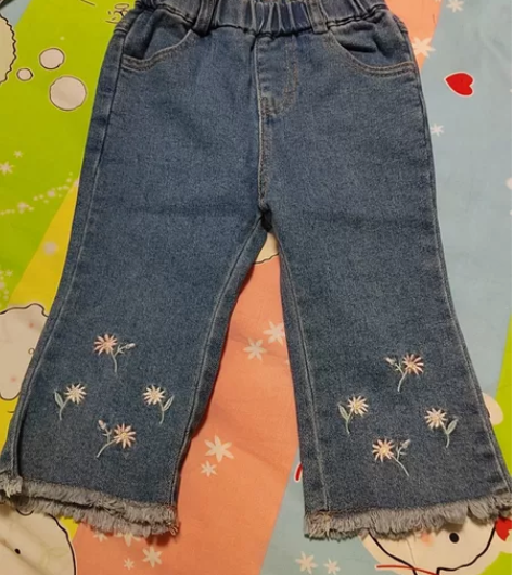 90码微喇叭牛仔裤，95新裤长44，现15...