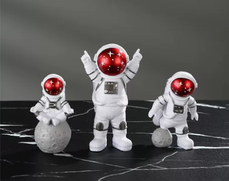 宇航员桌面摆件太空人模型创意生日礼物套装家...
