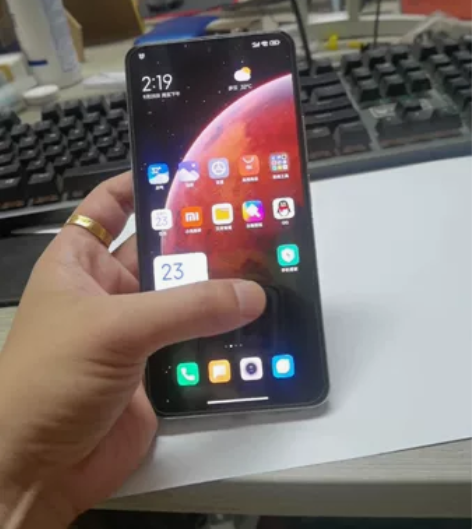 换了手机，闲置2个多月了，具体看图，全程带套贴膜使用，无磕碰...