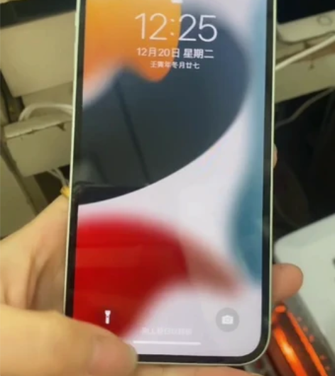 苹果12，128G，国行双卡双待，换过原屏...