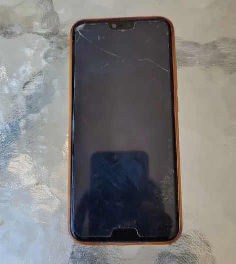 荣耀手机 感兴趣的话点“我想要”和我私聊吧～