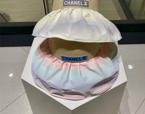 Chanel香奈儿 夏季新款渐变色草帽 拼...
