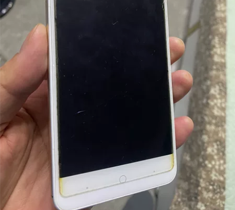 中兴手机NFC手机，3+16的，运存大用起...