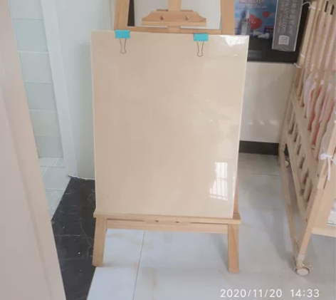 全新画架。40出。 感兴趣的话点“我想要”...