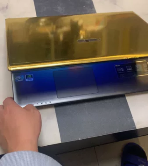 华硕笔记本x55vd 三星15.5的屏幕，...