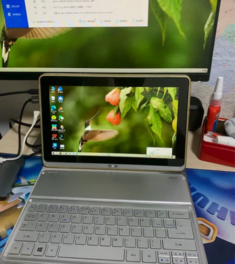 京东购买的宏基 w700笔记本电脑一体机，...