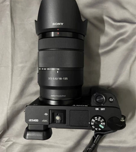 索尼 E18-135mm F3.5-5.6...