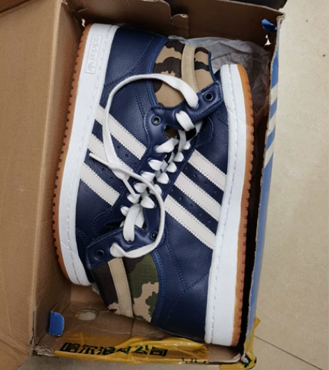 正品品牌三叶草阿迪达斯男运动休闲鞋40码牛...