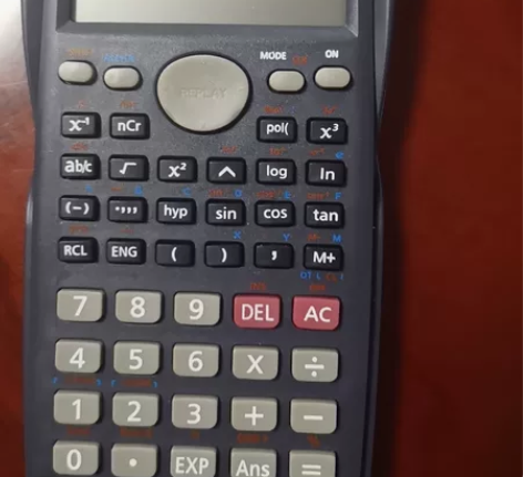 多功能计算器。学生考试用，一级二级建造师等...